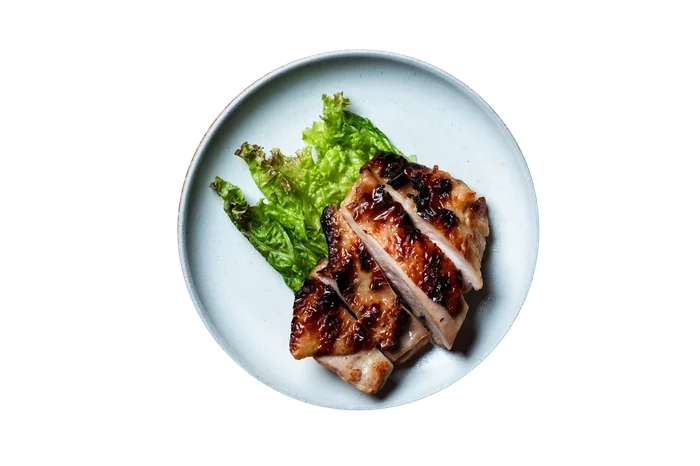 蓬莱泉の酒粕チキンステーキ
